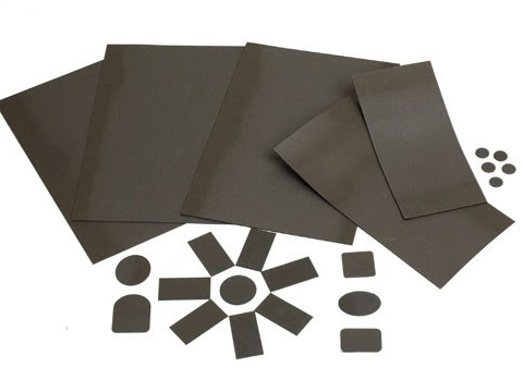 What is a rubber magnet?